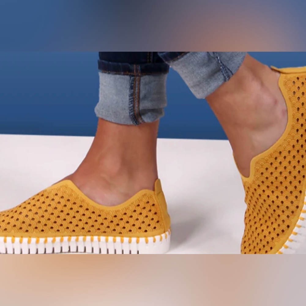 Ilse Jacobsen Women’s Shoes 40 Yellow/Gold/Mustard color